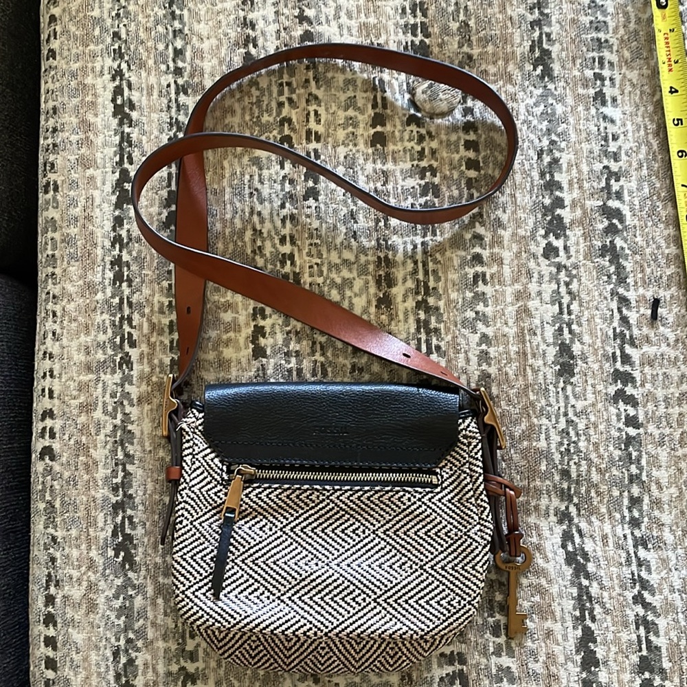 Fossil Harper Crossbody Purse - Picture 3 of 3